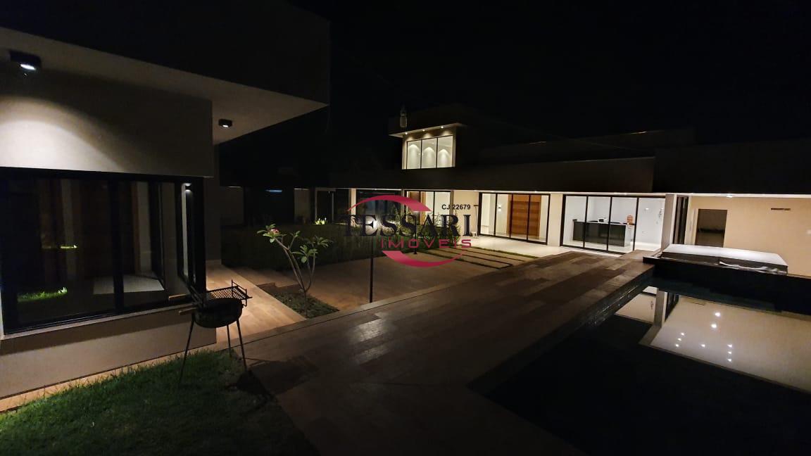Casa com 4 quartos à venda, 430m² — foto 12 de 30