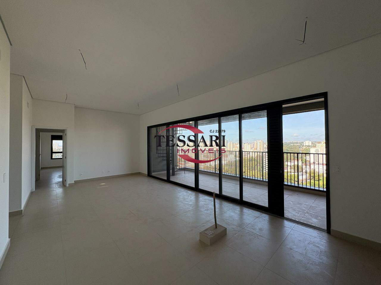 Apartamento com 3 quartos à venda, 141m² — foto 3 de 30