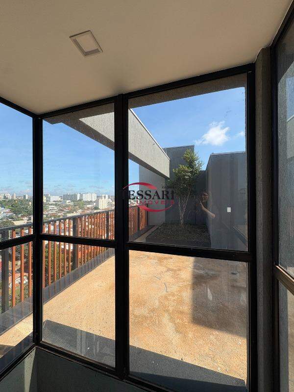 Apartamento com 3 quartos à venda, 216m² — foto 23 de 30