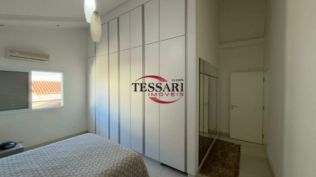 Casa com 3 quartos à venda, 430m² — foto 17 de 29