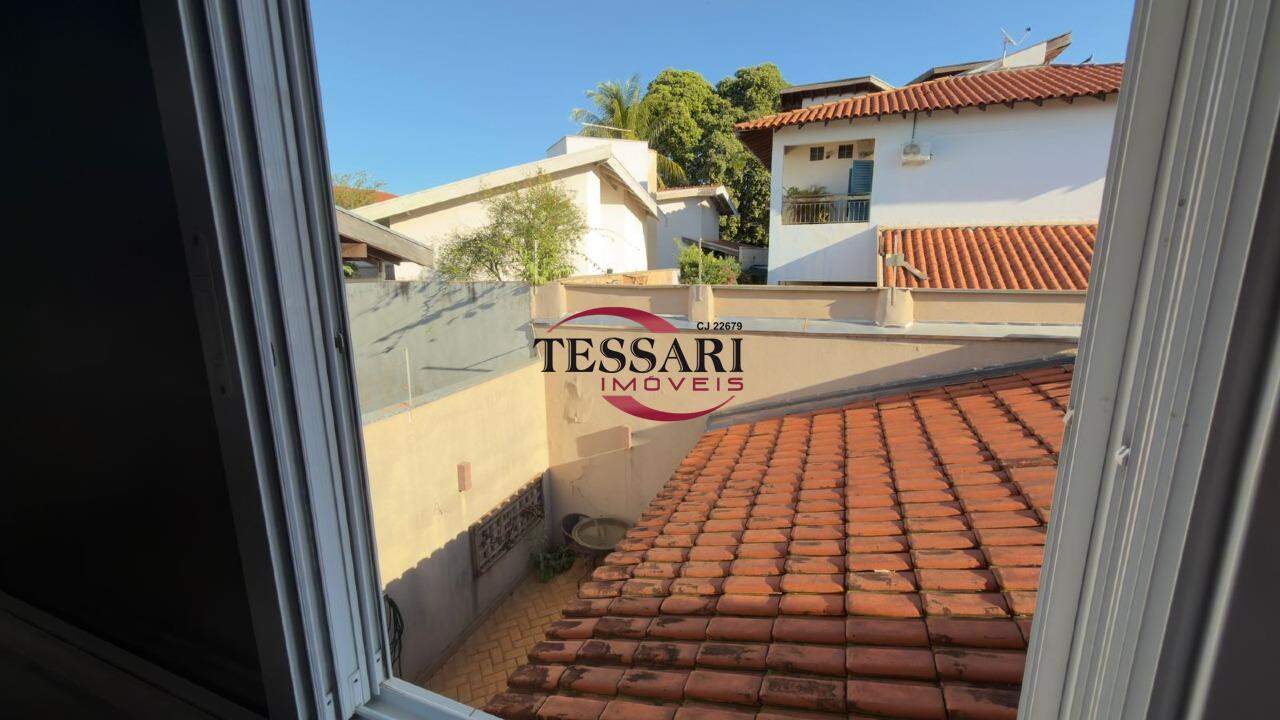 Casa com 3 quartos à venda, 430m² — foto 18 de 29