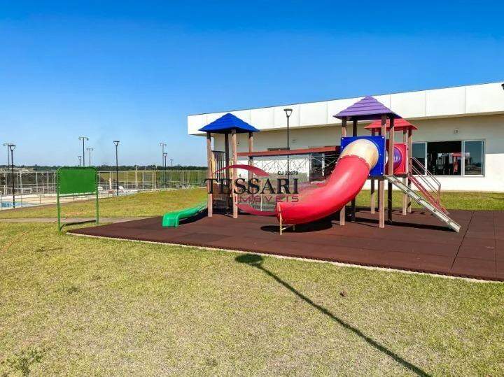 Casa de Condomínio com 3 quartos à venda, 170m² — foto 27 de 30