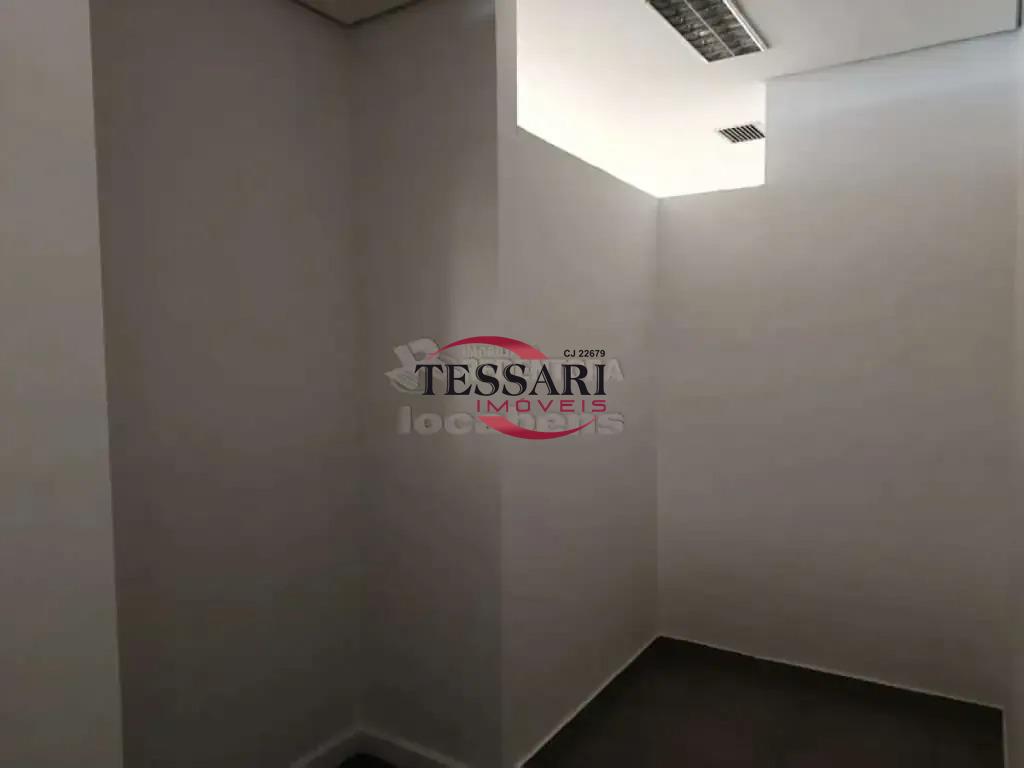 Loja / Salão / Ponto Comercial para aluguel, 746m² — foto 17 de 30