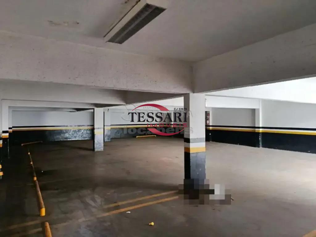 Loja / Salão / Ponto Comercial para aluguel, 746m² — foto 11 de 30