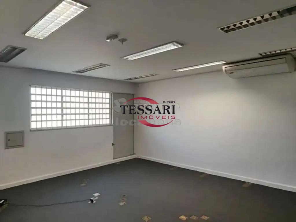 Loja / Salão / Ponto Comercial para aluguel, 746m² — foto 18 de 30