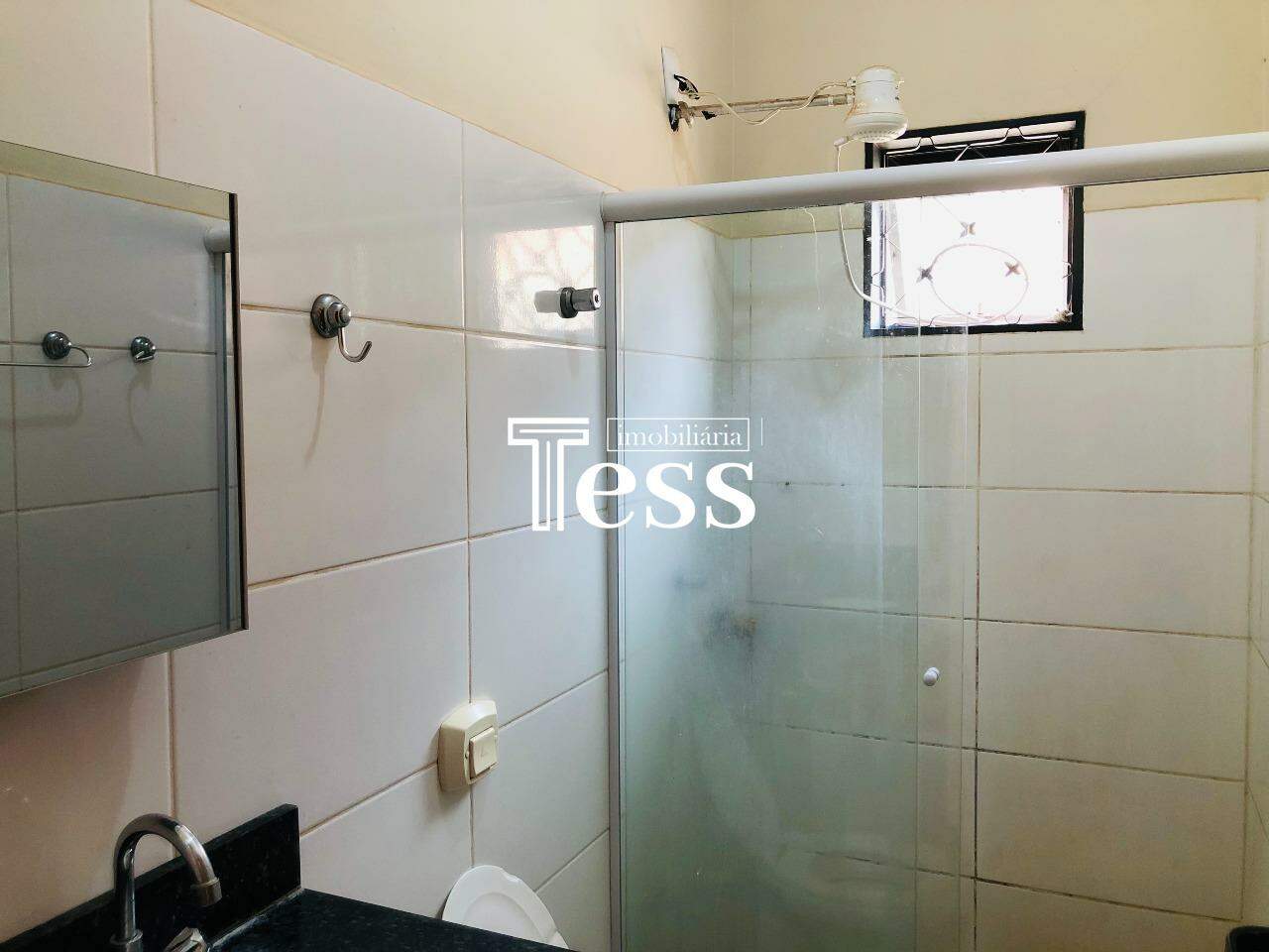 Casa com 3 quartos à venda, 242m² — foto 16 de 17