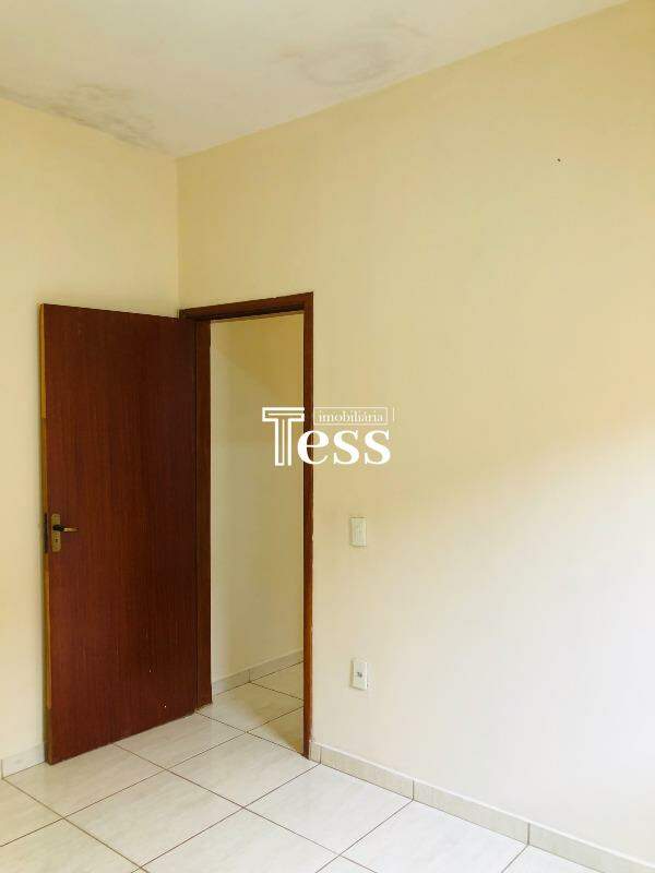 Casa com 3 quartos à venda, 242m² — foto 15 de 17