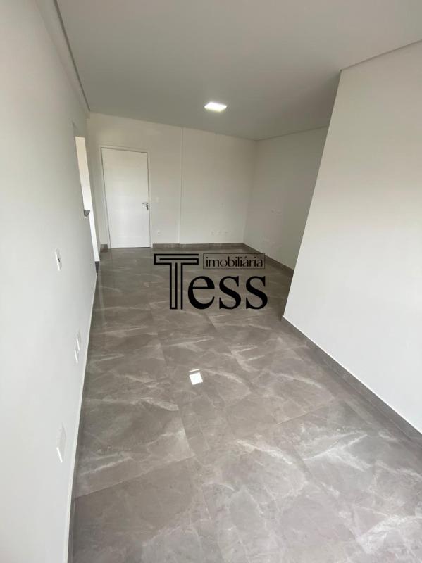 Apartamento com 3 quartos à venda, 80m² — foto 4 de 16