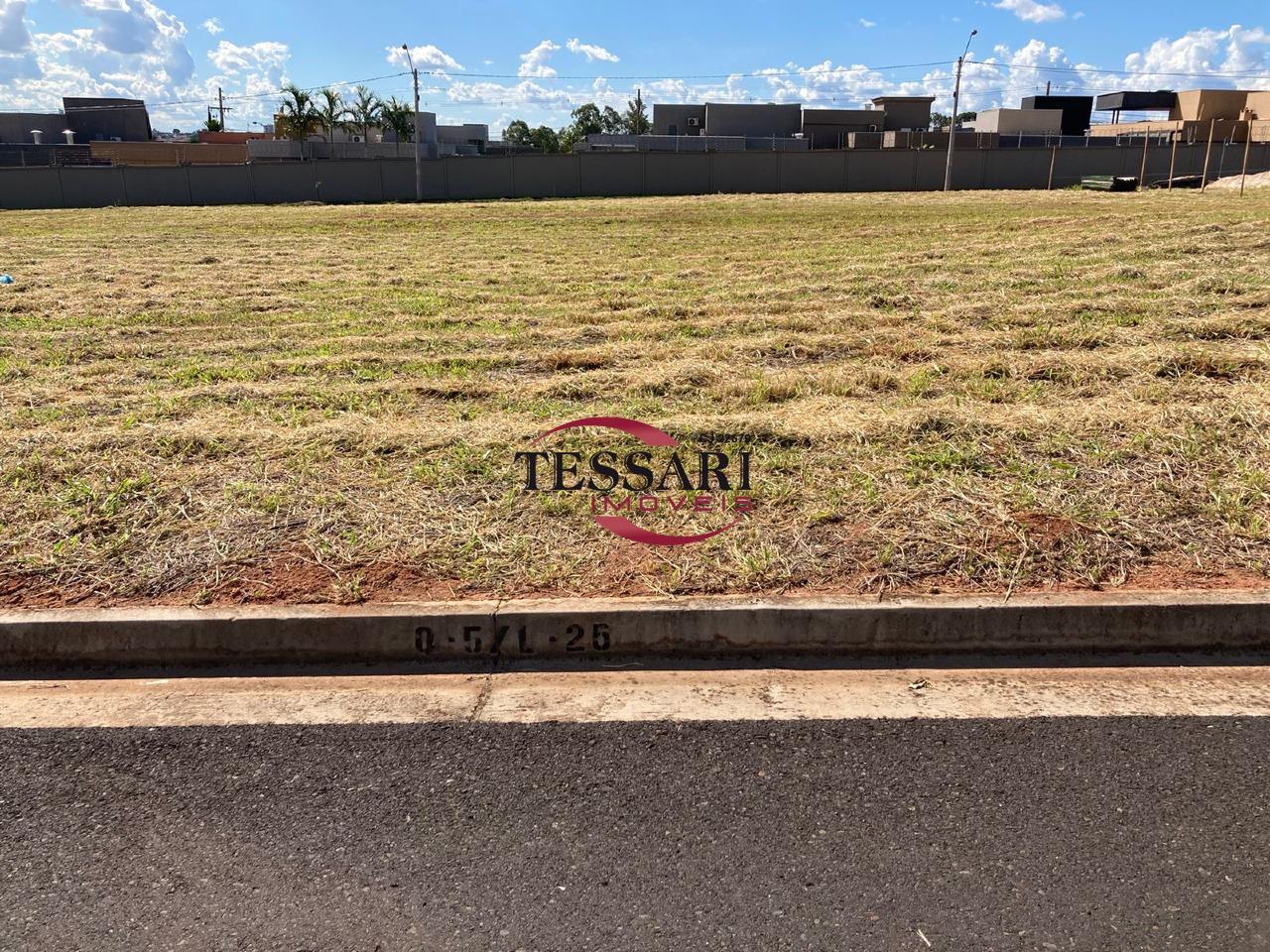 Terreno / Lote / Condomínio à venda, 300m² — foto 1 de 1