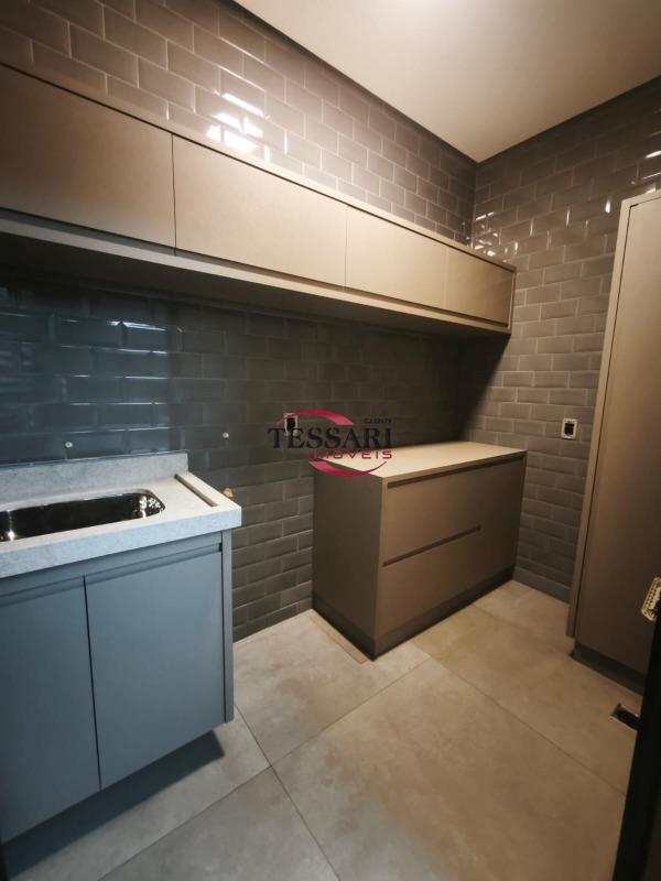 Casa de Condomínio com 3 quartos à venda, 225m² — foto 4 de 20