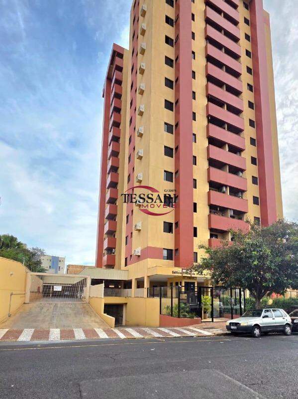 Apartamento com 3 quartos à venda, 100m² — foto 1 de 22