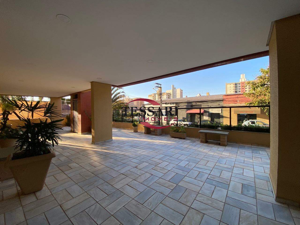 Apartamento com 3 quartos à venda, 100m² — foto 2 de 22