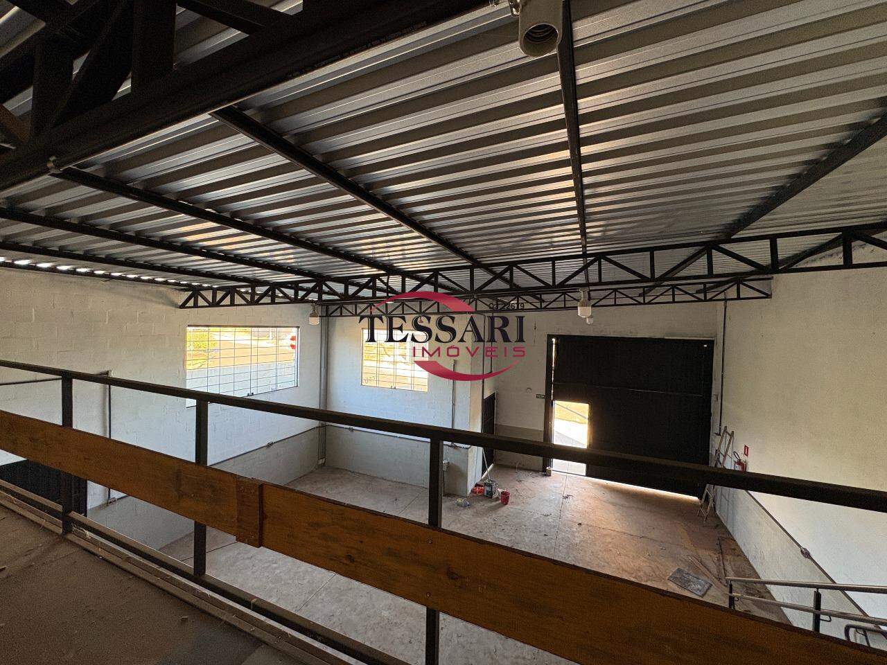 Loja / Salão / Ponto Comercial à venda, 217m² — foto 7 de 28