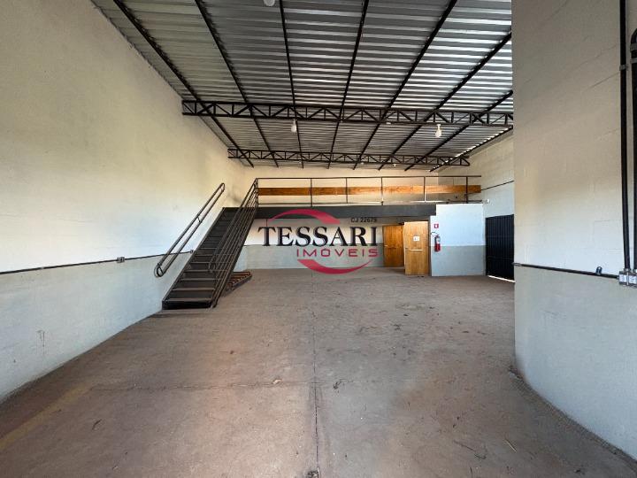 Loja / Salão / Ponto Comercial à venda, 217m² — foto 13 de 28