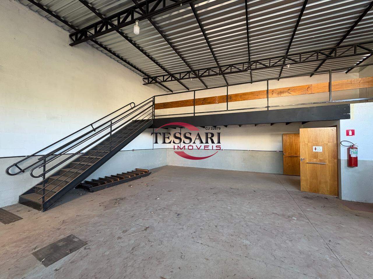 Loja / Salão / Ponto Comercial à venda, 217m² — foto 12 de 28