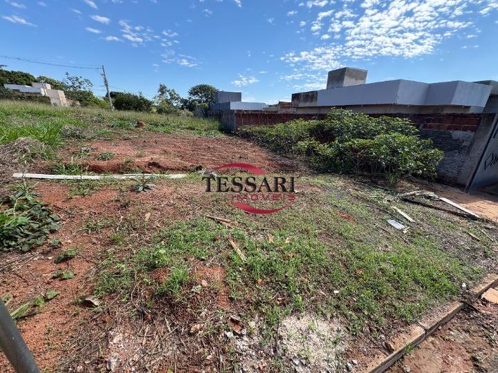 Terreno / Lote / Condomínio à venda, 200m² — foto 4 de 4