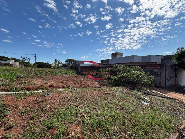 Terreno / Lote / Condomínio à venda, 200m² — foto 3 de 4