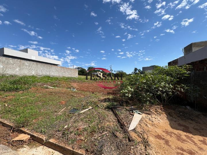 Terreno / Lote / Condomínio à venda, 200m² — foto 1 de 4
