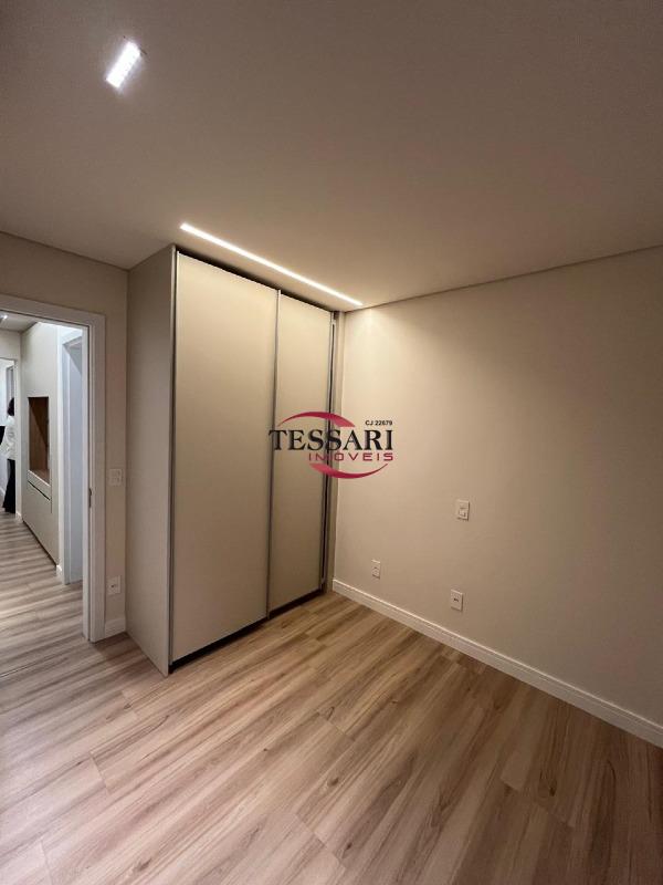 Apartamento com 3 quartos à venda, 197m² — foto 19 de 27