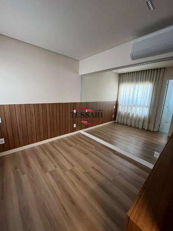 Apartamento com 3 quartos à venda, 197m² — foto 20 de 27