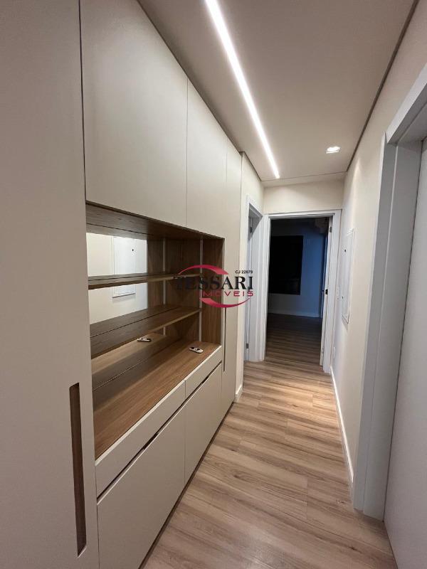 Apartamento com 3 quartos à venda, 197m² — foto 10 de 27