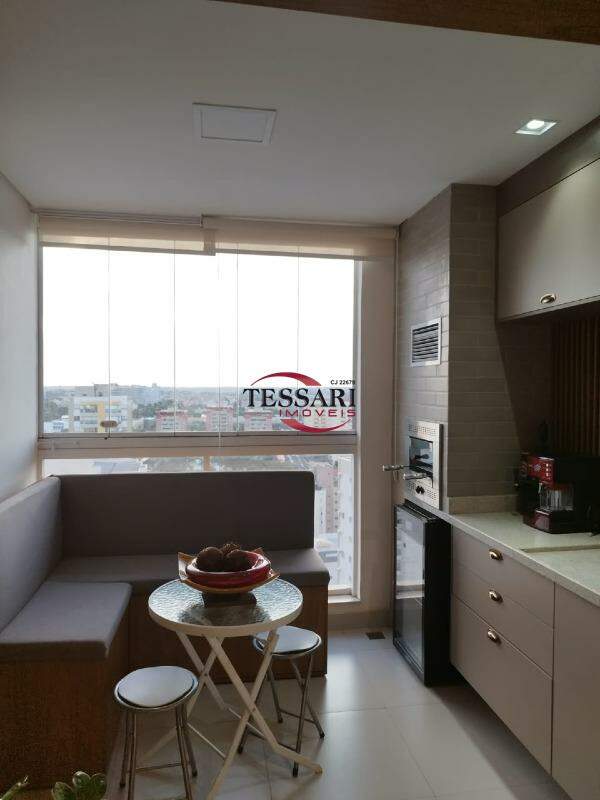 Apartamento com 3 quartos à venda, 82m² — foto 2 de 28