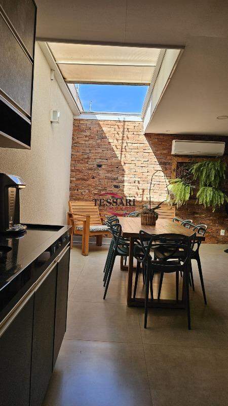 Casa de Condomínio com 2 quartos à venda, 150m² — foto 16 de 22