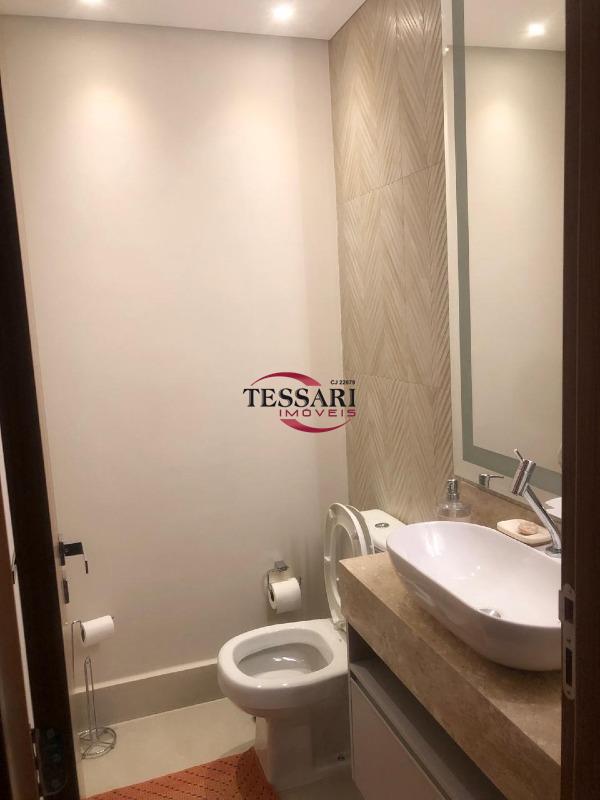 Apartamento com 3 quartos para aluguel, 127m² — foto 9 de 23