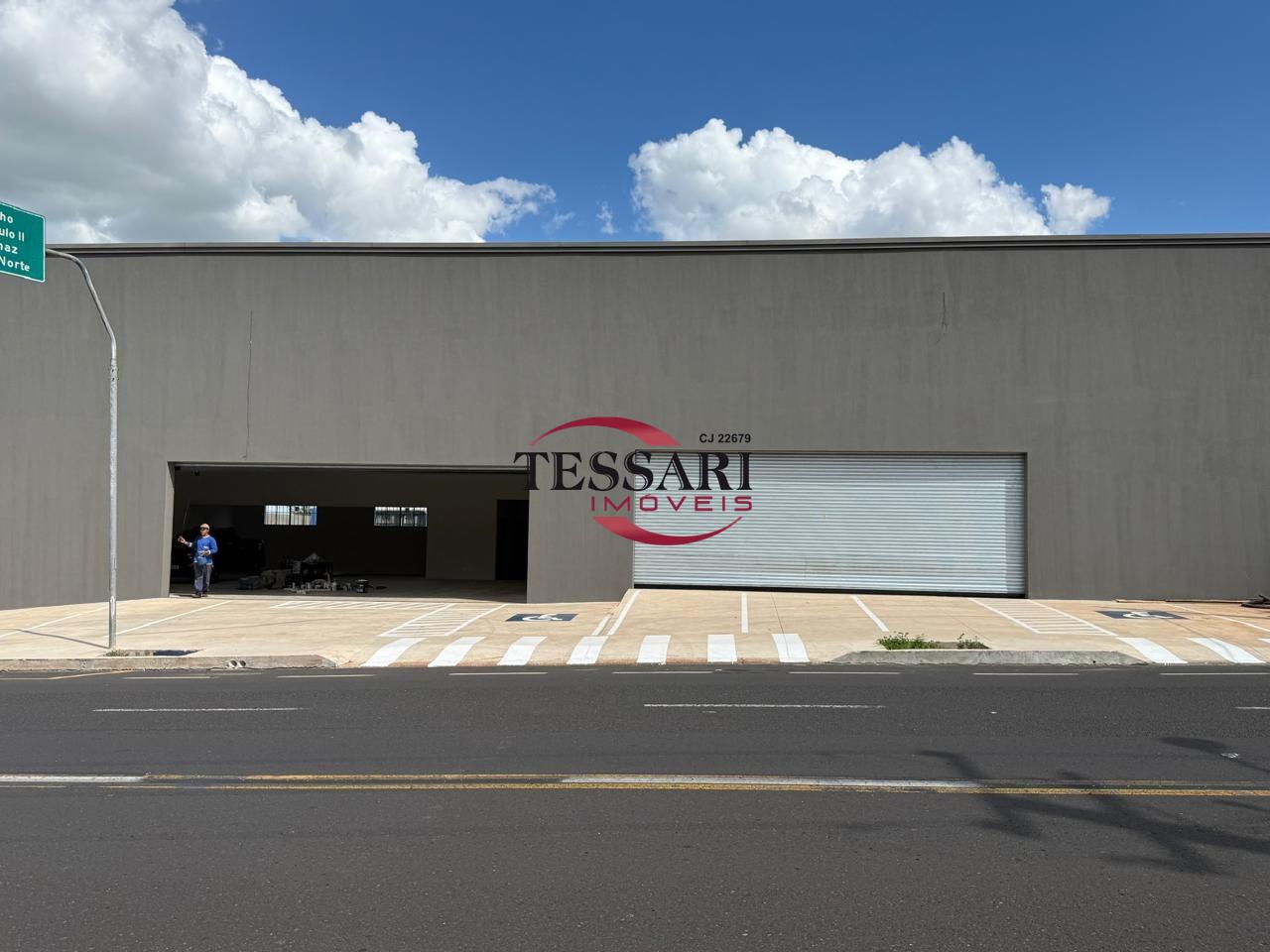 Loja / Salão / Ponto Comercial para aluguel, 250m² — foto 18 de 19