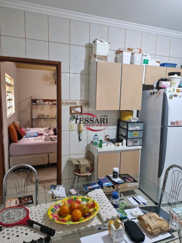 Casa com 3 quartos à venda, 175m² — foto 14 de 21