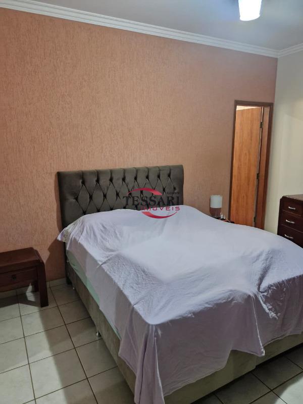 Casa com 3 quartos à venda, 175m² — foto 8 de 21