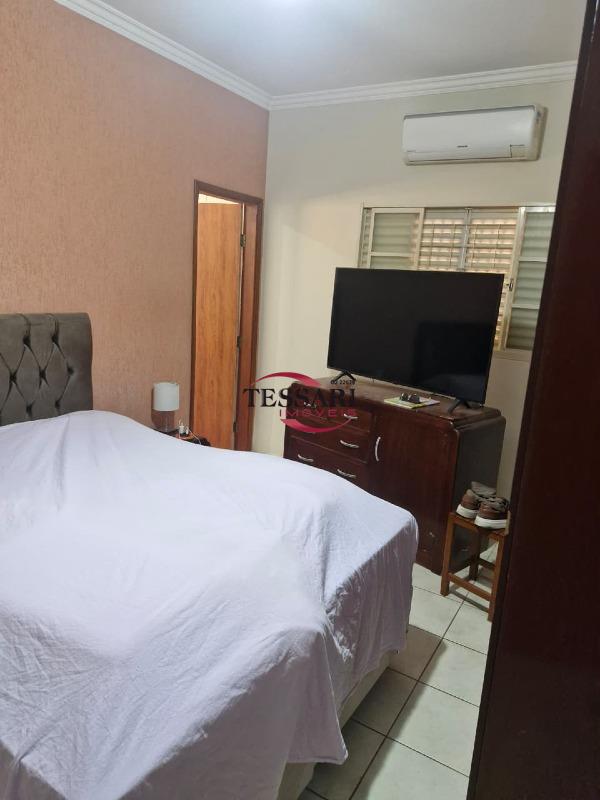 Casa com 3 quartos à venda, 175m² — foto 9 de 21