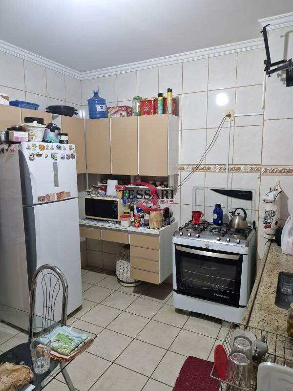 Casa com 3 quartos à venda, 175m² — foto 12 de 21