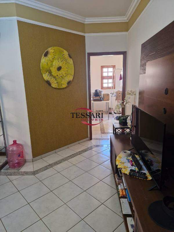 Casa com 3 quartos à venda, 175m² — foto 5 de 21