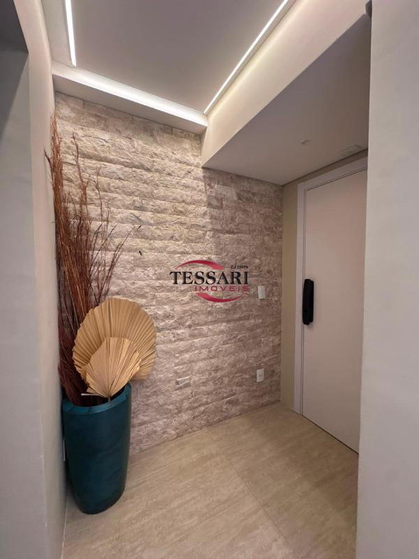 Apartamento com 2 quartos à venda, 97m² — foto 1 de 9