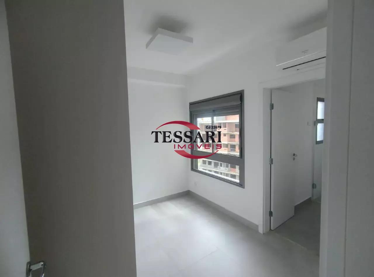 Apartamento com 3 quartos para aluguel, 98m² — foto 9 de 22
