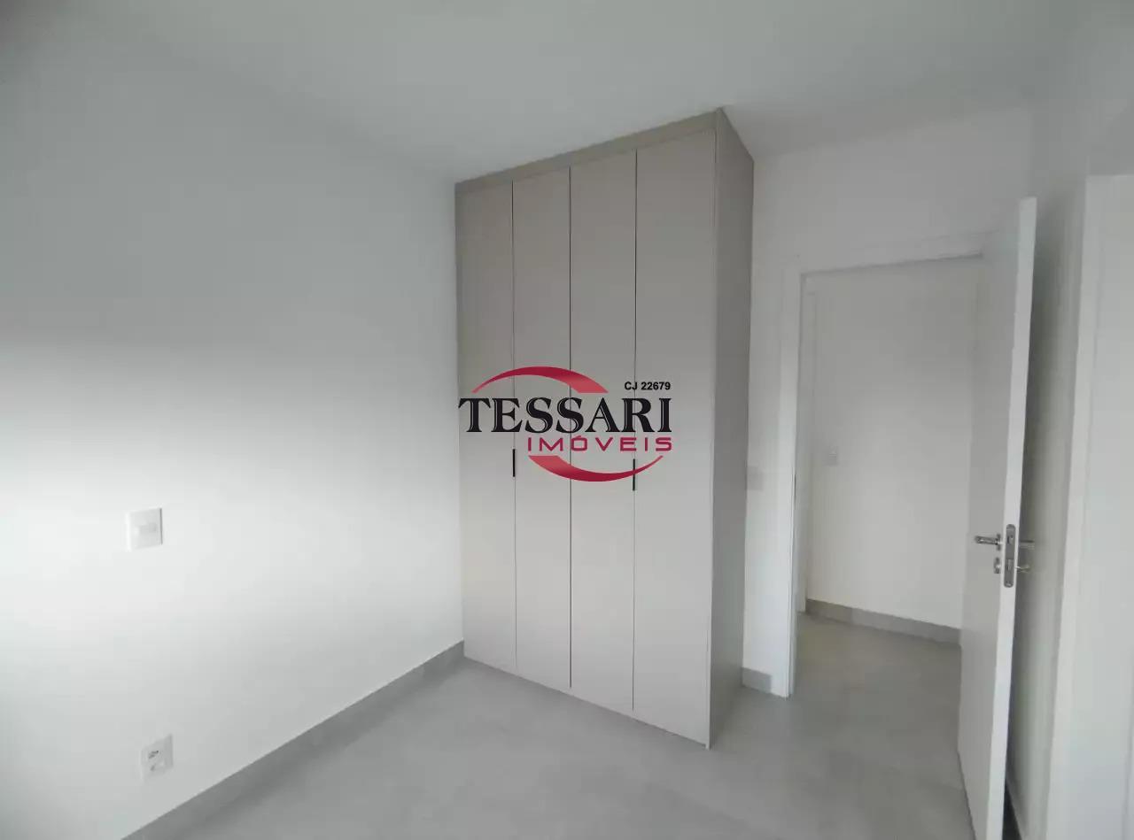 Apartamento com 3 quartos para aluguel, 98m² — foto 10 de 22