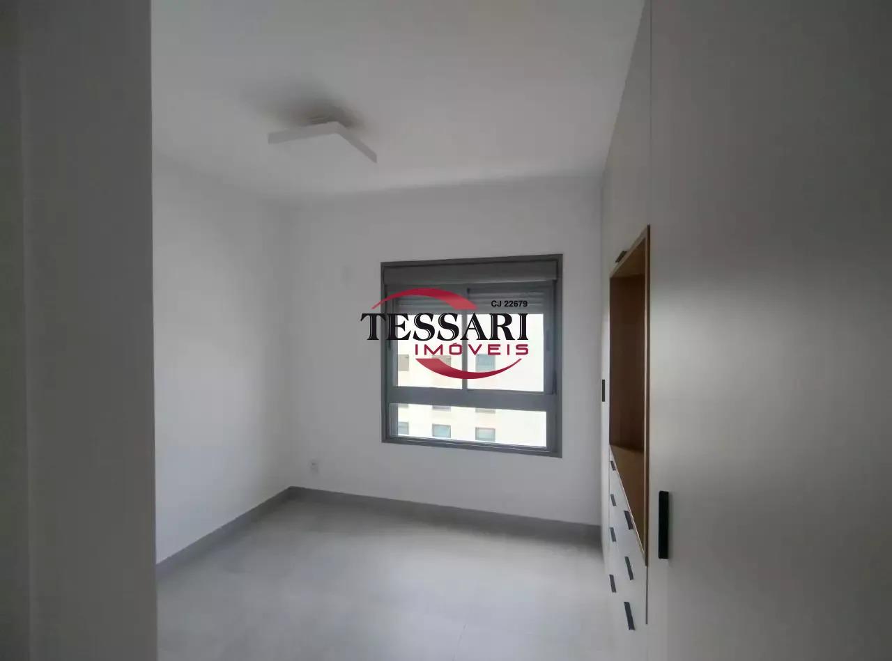Apartamento com 3 quartos para aluguel, 98m² — foto 17 de 22