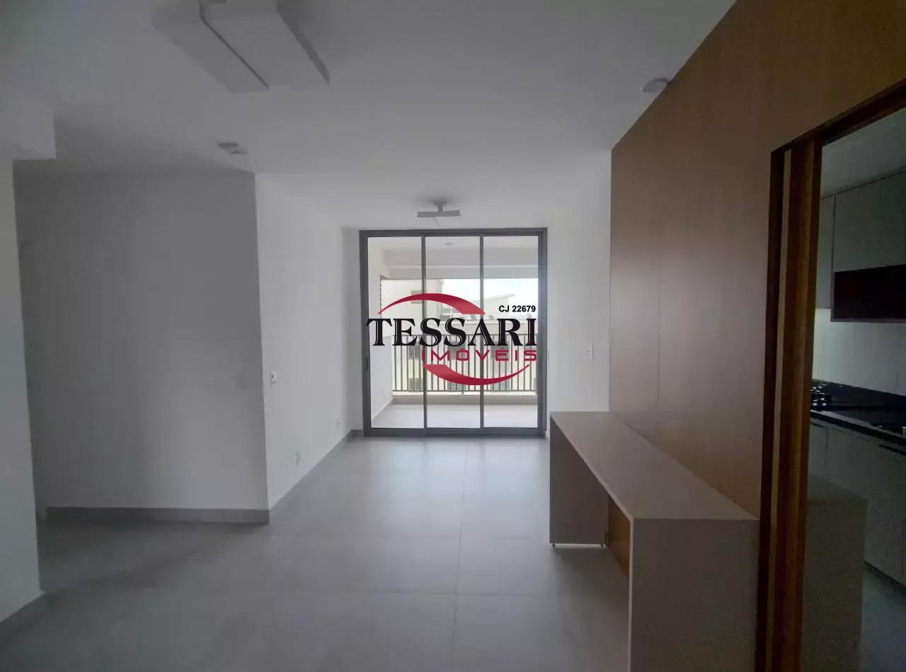 Apartamento com 3 quartos para aluguel, 98m² — foto 3 de 22