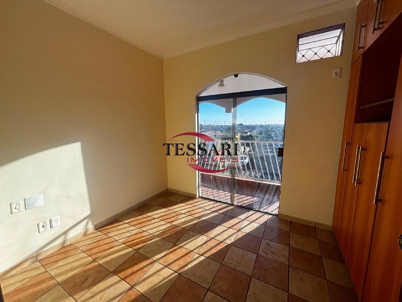 Casa com 3 quartos para aluguel, 130m² — foto 4 de 16