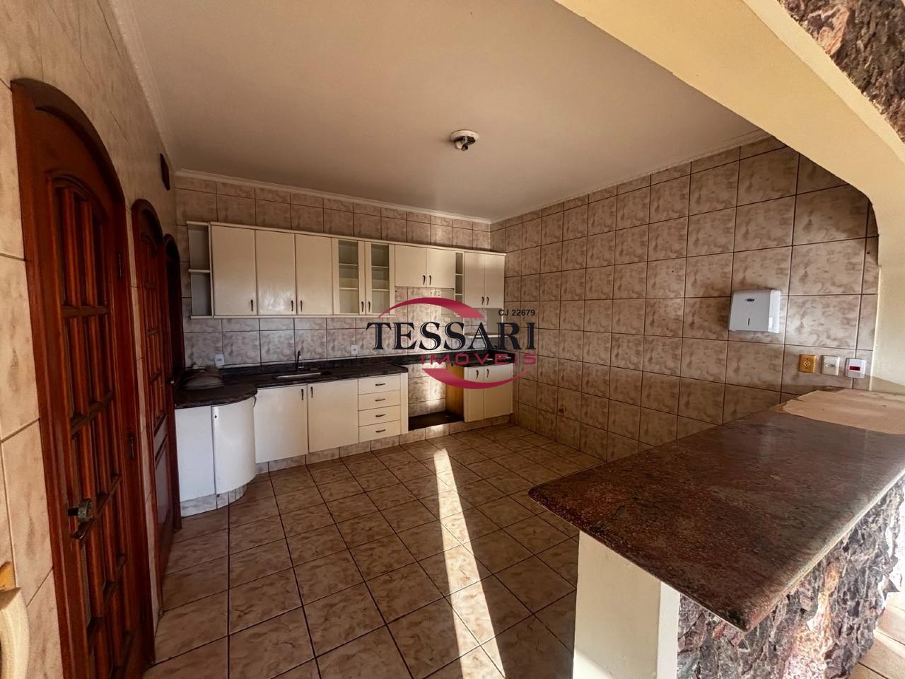 Casa com 3 quartos para aluguel, 130m² — foto 14 de 16