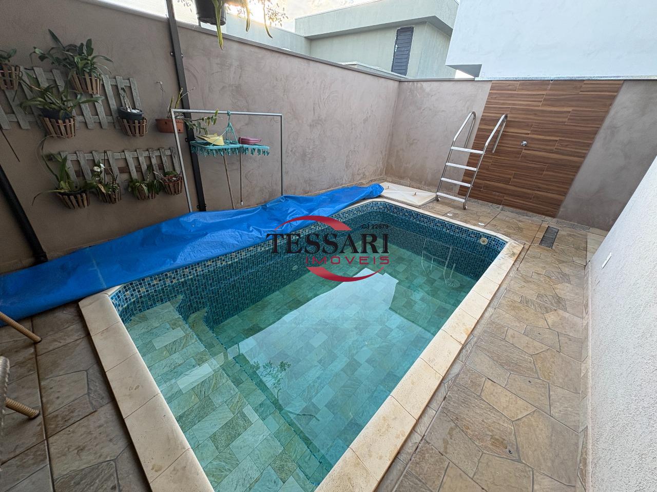 Casa de Condomínio com 3 quartos para aluguel, 165m² — foto 28 de 30