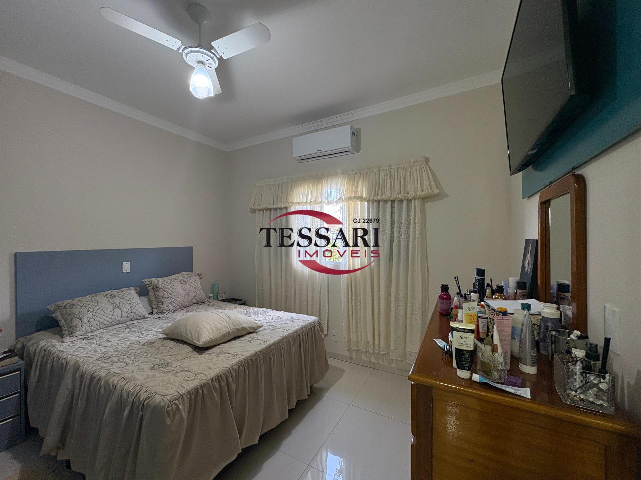 Casa de Condomínio com 3 quartos para aluguel, 165m² — foto 10 de 30