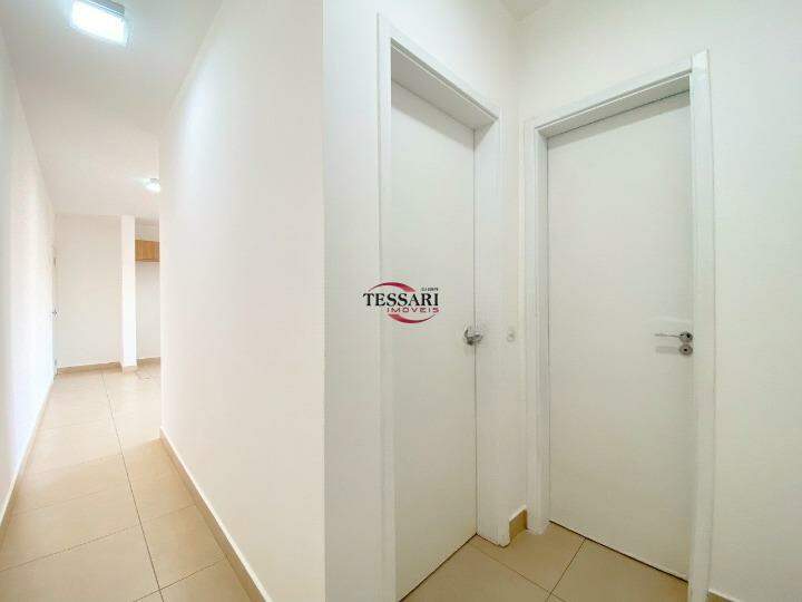 Apartamento com 2 quartos à venda, 65m² — foto 13 de 22