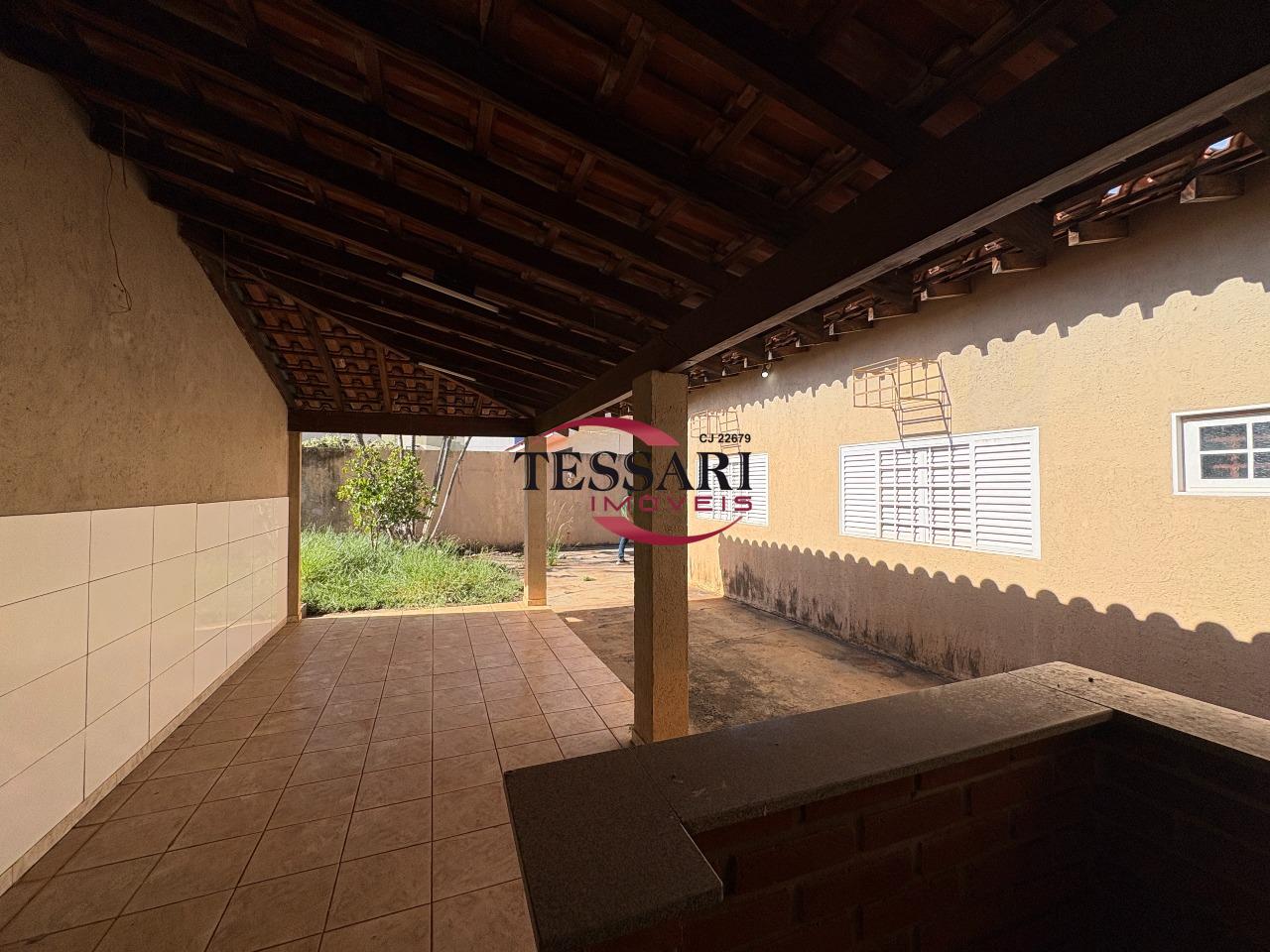 Casa com 3 quartos para aluguel, 306m² — foto 28 de 30