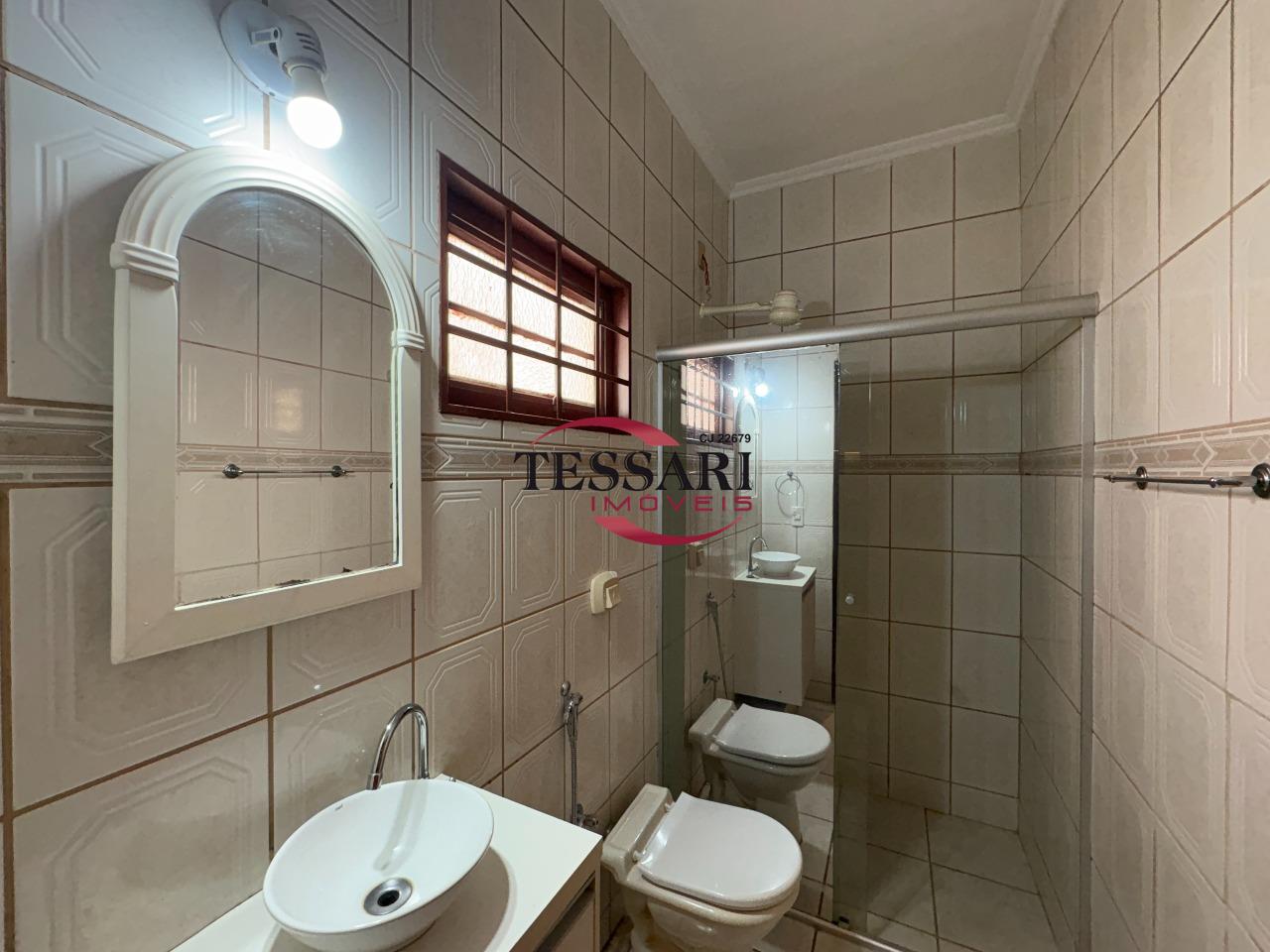 Casa com 3 quartos para aluguel, 306m² — foto 22 de 30