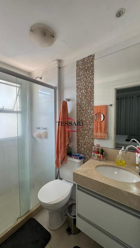 Apartamento com 3 quartos para aluguel, 83m² — foto 11 de 23