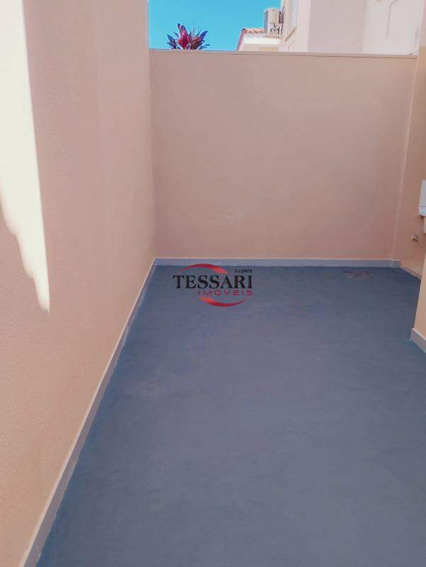 Casa de Condomínio com 4 quartos para aluguel, 125m² — foto 17 de 20