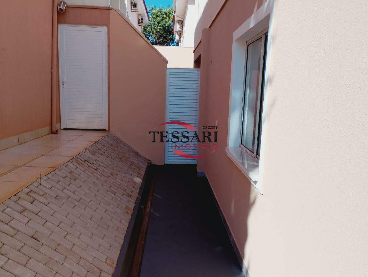 Casa de Condomínio com 4 quartos para aluguel, 125m² — foto 16 de 20