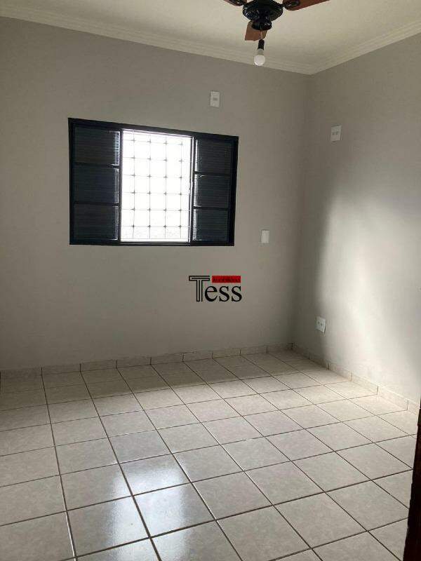 Casa com 3 quartos à venda, 100m² — foto 6 de 9